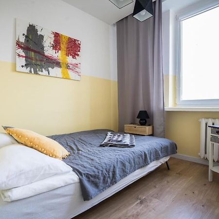 Sloneczny I Cichy Apartament Przy Starym Miescie Warszawa Exteriör bild