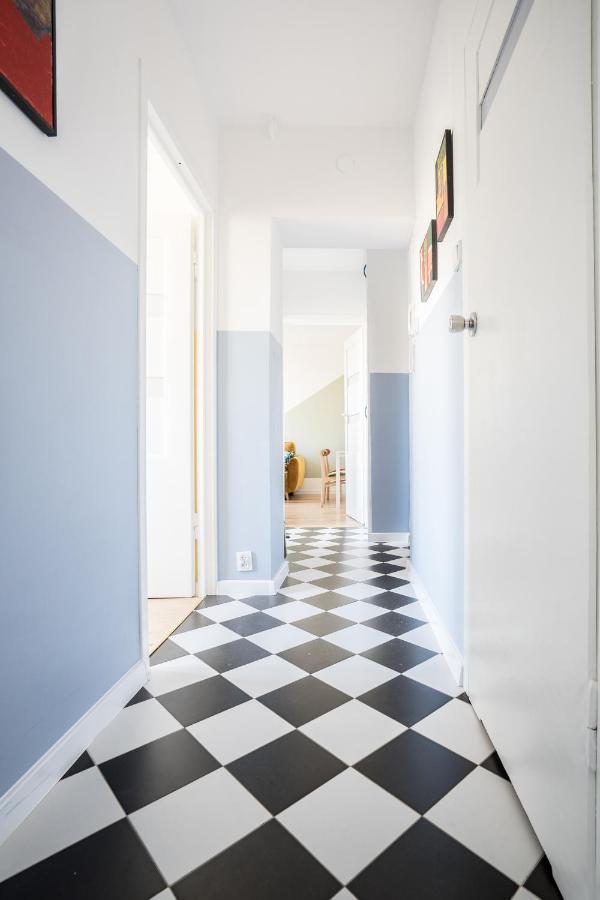 Sloneczny I Cichy Apartament Przy Starym Miescie Warszawa Exteriör bild